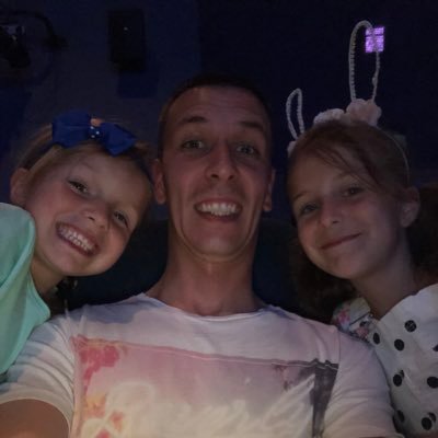 Profile Picture of Grant Davies (@granite1990) on Twitter