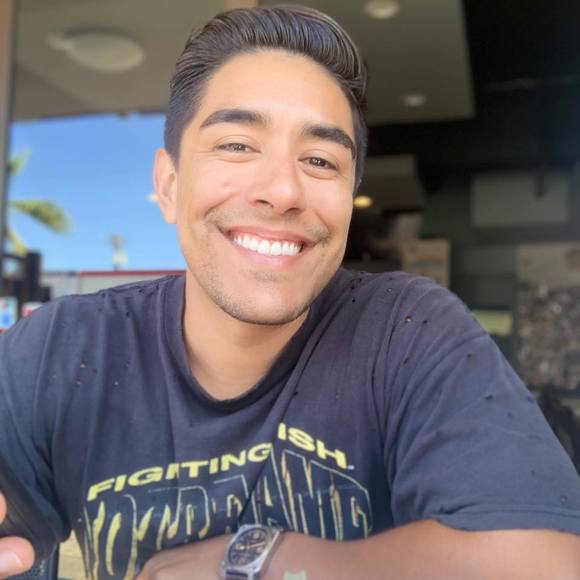 Profile Picture of Isaac Camacho (@sirr_isaac) on Poshmark