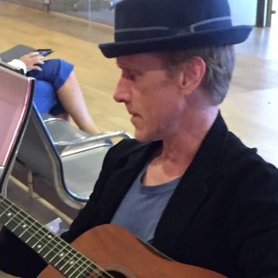 Profile Picture of John Ld Thompson (@JohnLdThompson) on Twitter