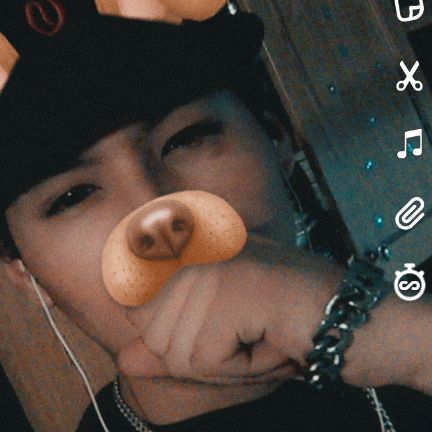 Profile Picture of Cecil Michell (@cecilmichell) on Tiktok