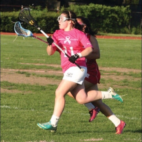 Profile Picture of Paula Cavanagh (@pcav983) on Poshmark