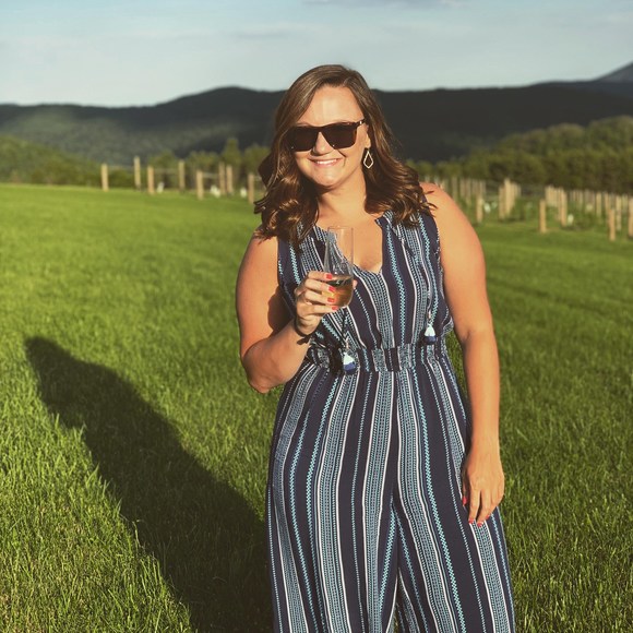 Profile Picture of Cayla Wilson (@caywil13) on Poshmark