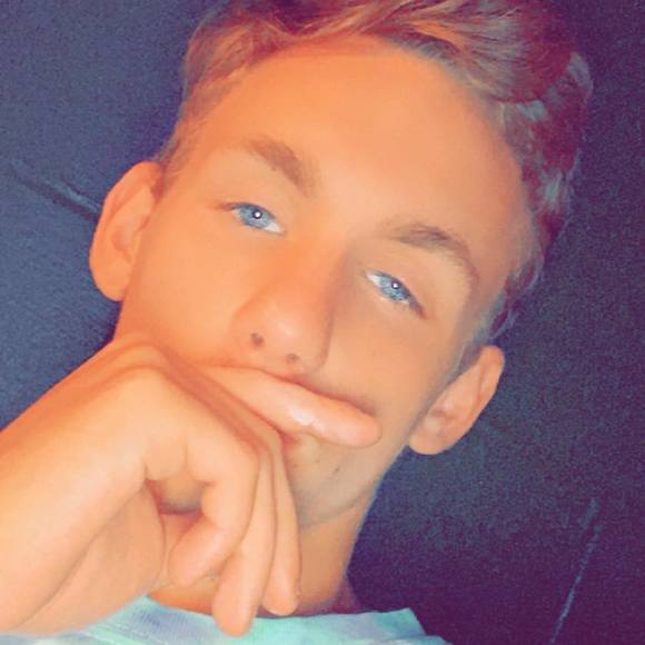 Profile Picture of Caleb Lyons (@caleb_lyons) on Poshmark