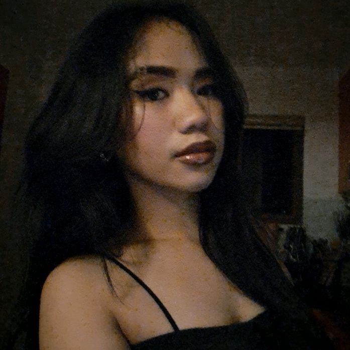Profile Picture of Maxine celis (@maxinecelis) on Tiktok