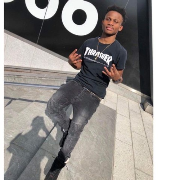 Profile Picture of Ty Flossy (@ty_flossy) on Poshmark