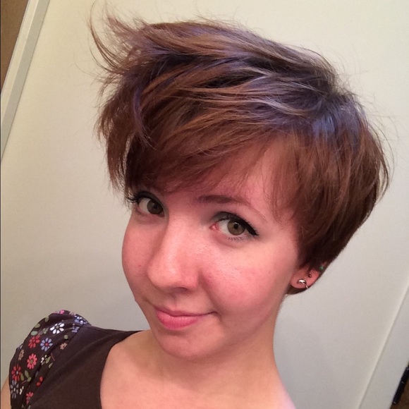 Profile Picture of Bethany Kocmich (@mrskocmich) on Poshmark