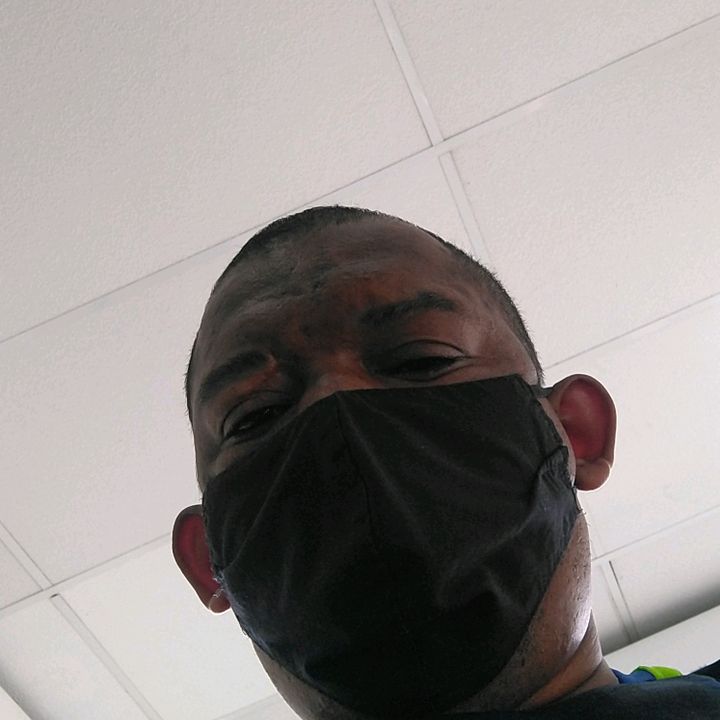 Profile Picture of jeanclay 07 (@jeanclay07) on Tiktok