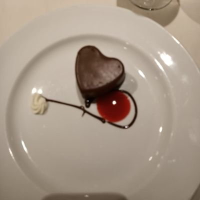 Profile Picture of Ruby Swain (@RubySwain9) on Twitter