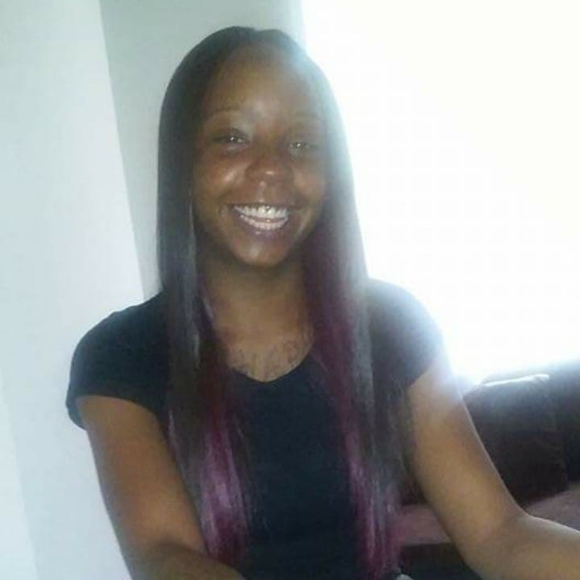 Profile Picture of Brianna Ruffin (@briannaruffin8) on Poshmark