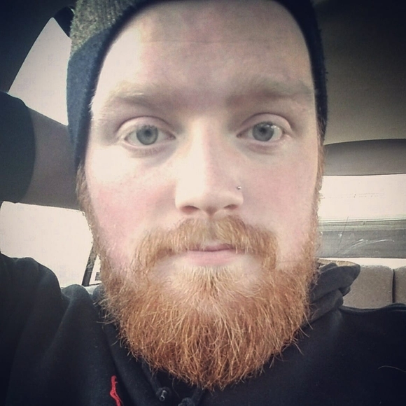 Alex Macphail - Poshmark Profile Picture of Alex Macphail (@xmacphailx) on Poshmark