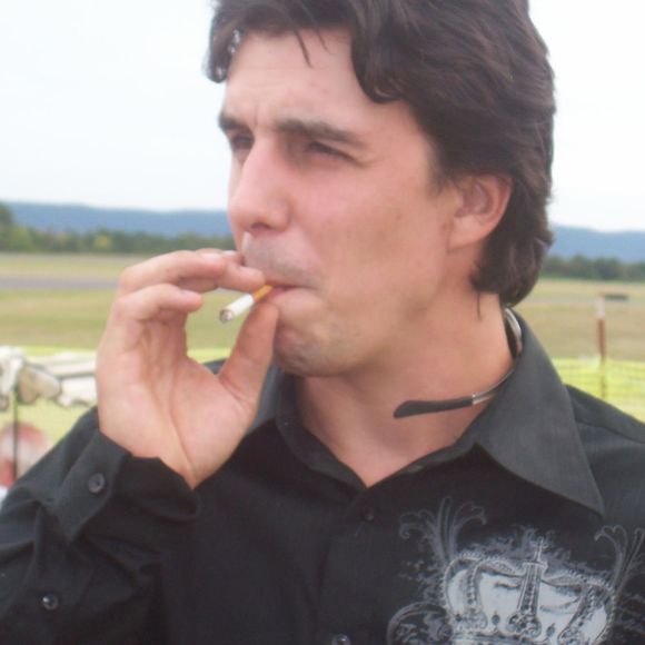 Profile Picture of James Fulton (@mralaska612) on Poshmark