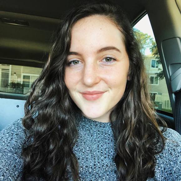 Profile Picture of Alex Trauner (@atrauner) on Poshmark