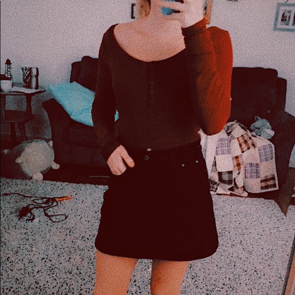 Profile Picture of Alana Balonis-hulett (@alanafaith007) on Poshmark