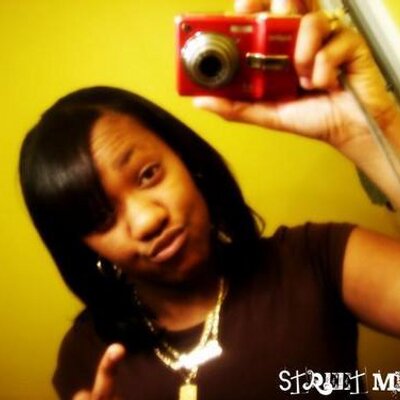 Profile Picture of Jasmine Benjamin (@JAMA_JIZZEL) on Twitter