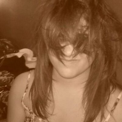 Profile Picture of Alisa Riddle (@tatertot_68) on Twitter