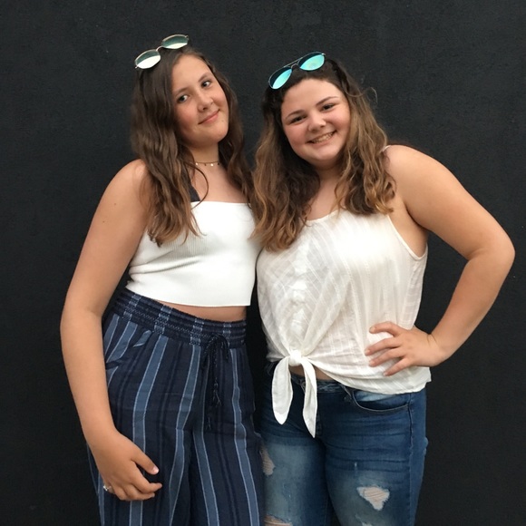 Profile Picture of Eileen Cronin (@eileecronin) on Poshmark