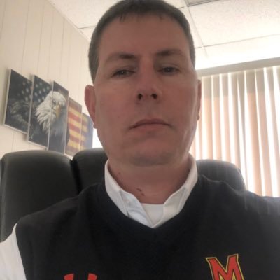 Profile Picture of Frank Hartman (@FrankHa65902358) on Twitter