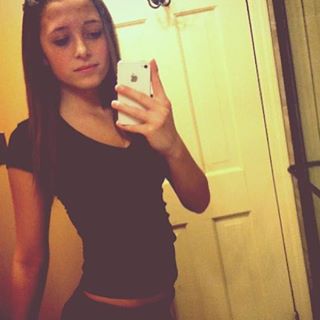 Profile Picture of Julia Clifton (@julia.clifton.31) on Facebook