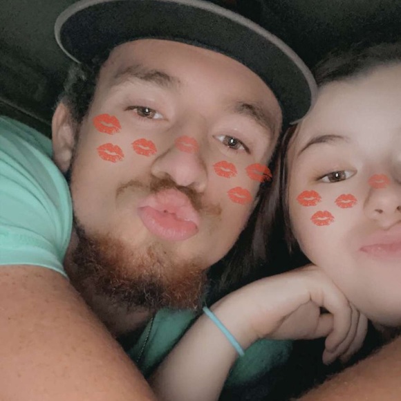 Profile Picture of Tori Dyer (@toridyer965) on Poshmark