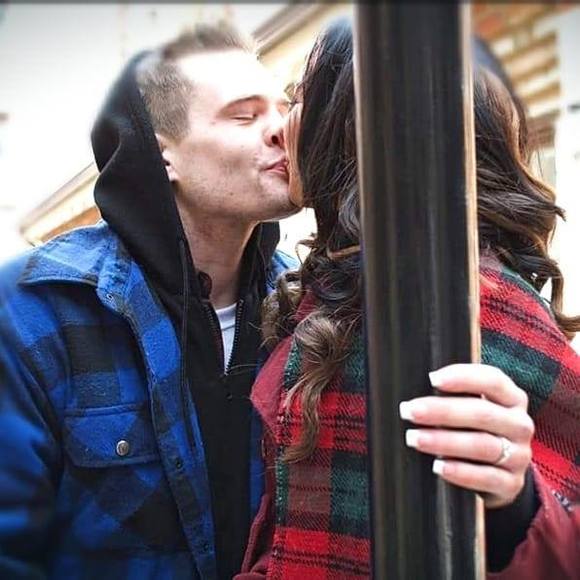 Profile Picture of Mandy Cummings (@babbygirl_077) on Poshmark