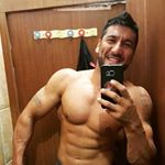 Profile Picture of Reza hussaini (@rezahussainiii) on Instagram