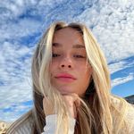 Profile Picture of 𝐂𝐇𝐑𝐈𝐒𝐓𝐈𝐍𝐀 (@christina.greenwood) on Instagram