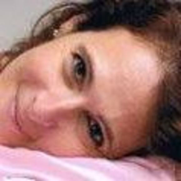 Profile Picture of Ellen Zaroff (@fridayzar) on Poshmark