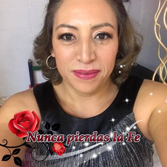 Profile Picture of Maria castillo Castillo (@reynac79) on Poshmark