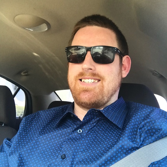 Profile Picture of Rick Peetz (@peetzricky) on Poshmark