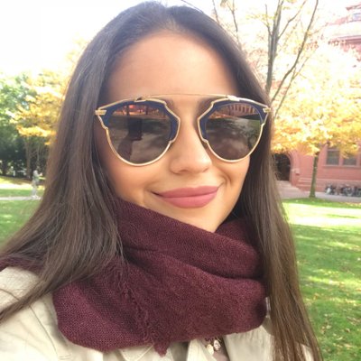 Profile Picture of Karen Echeverría (@Karenn57) on Twitter