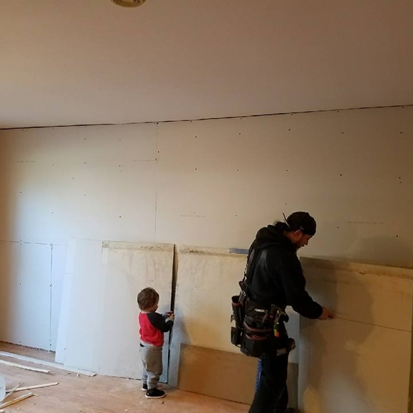 Profile Picture of Jason Marquez (@kingjaso) on Poshmark