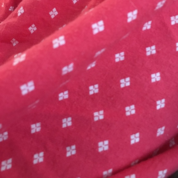 Profile Picture of Katelyn Arnoldsen (@k8zandersen401) on Poshmark