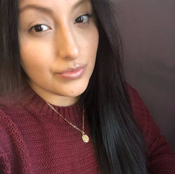 Profile Picture of Janeth Alvarez (@jalexandraa) on Poshmark