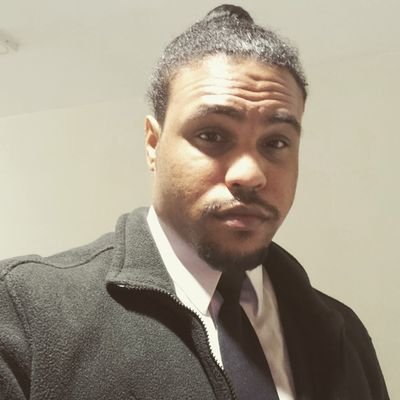 Profile Picture of Louis Cunningham- Web Design (@TrafalgarBob) on Twitter