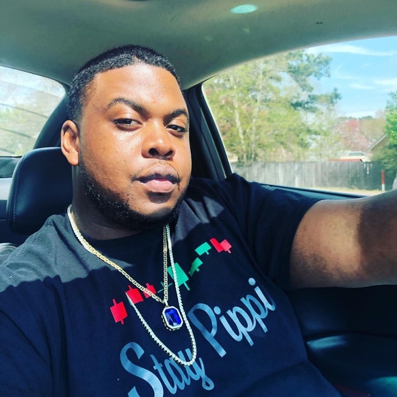 Profile Picture of Kedrick Husser (@boss43) on Poshmark