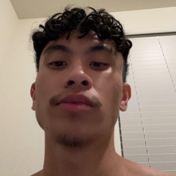 Profile Picture of roger (@roger_evv) on Tiktok
