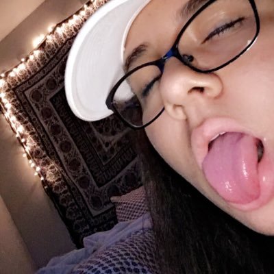 Profile Picture of kaley mitchell (@kaleymittchell) on Twitter