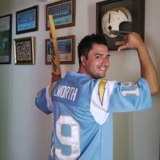 Profile Picture of Moises Carreon (@moyku14) on Twitter