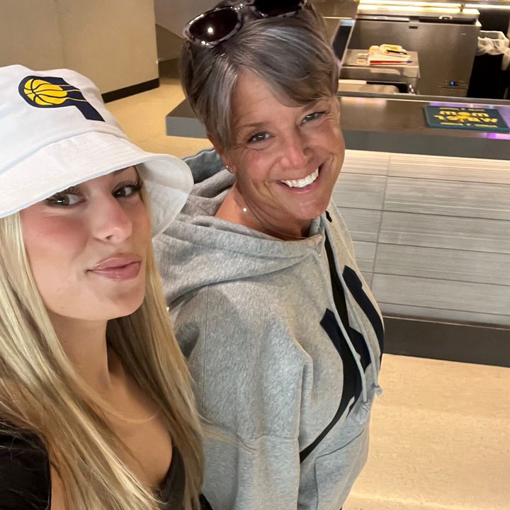 Carly Garland - Tiktok Profile Picture of Carly Garland (@@carlygarland20) on Tiktok