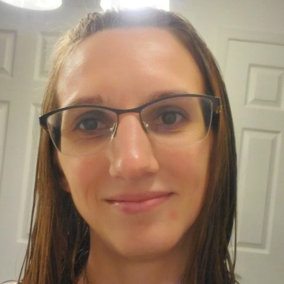 Profile Picture of Christina Doepker (@cdoepker) on Poshmark