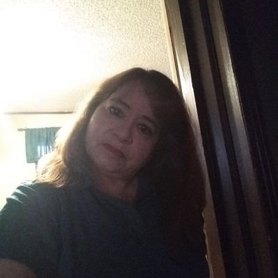 Profile Picture of Beatrice Guzman (@beaguzman820) on Twitter