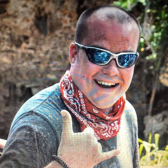 Profile Picture of Marc Michalowski (@michalowskimarc) on Poshmark