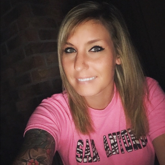 Profile Picture of Megan Orcutt (@missorcutt21) on Poshmark