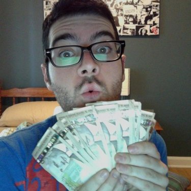 Profile Picture of Jason Goncalves (@jacetheface5) on Twitter