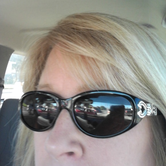 Profile Picture of Patti Corcella (@patsys151) on Poshmark