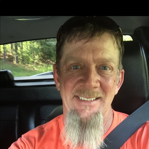 Terry Bickings - Poshmark Profile Picture of Terry Bickings (@gentlemanintn) on Poshmark