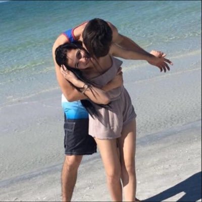 Profile Picture of Andy Roland (@roland_jasmine) on Twitter