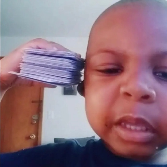 Profile Picture of Andrew Haritos (@andrewh389) on Poshmark