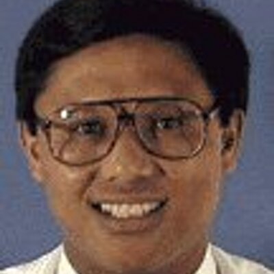 Profile Picture of Robert Sanchez (@RobertSpeak) on Twitter