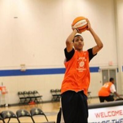 Profile Picture of Christopher Bolden (@chris3_bolden) on Twitter